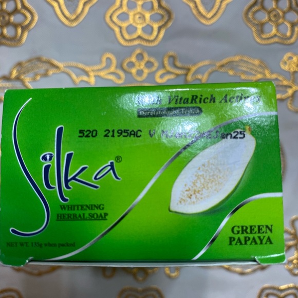 🌸SOLD🌸NEW SILKA WHITENING HERBAL GREEN PAPAYA SOAP - Picture 7 of 12
